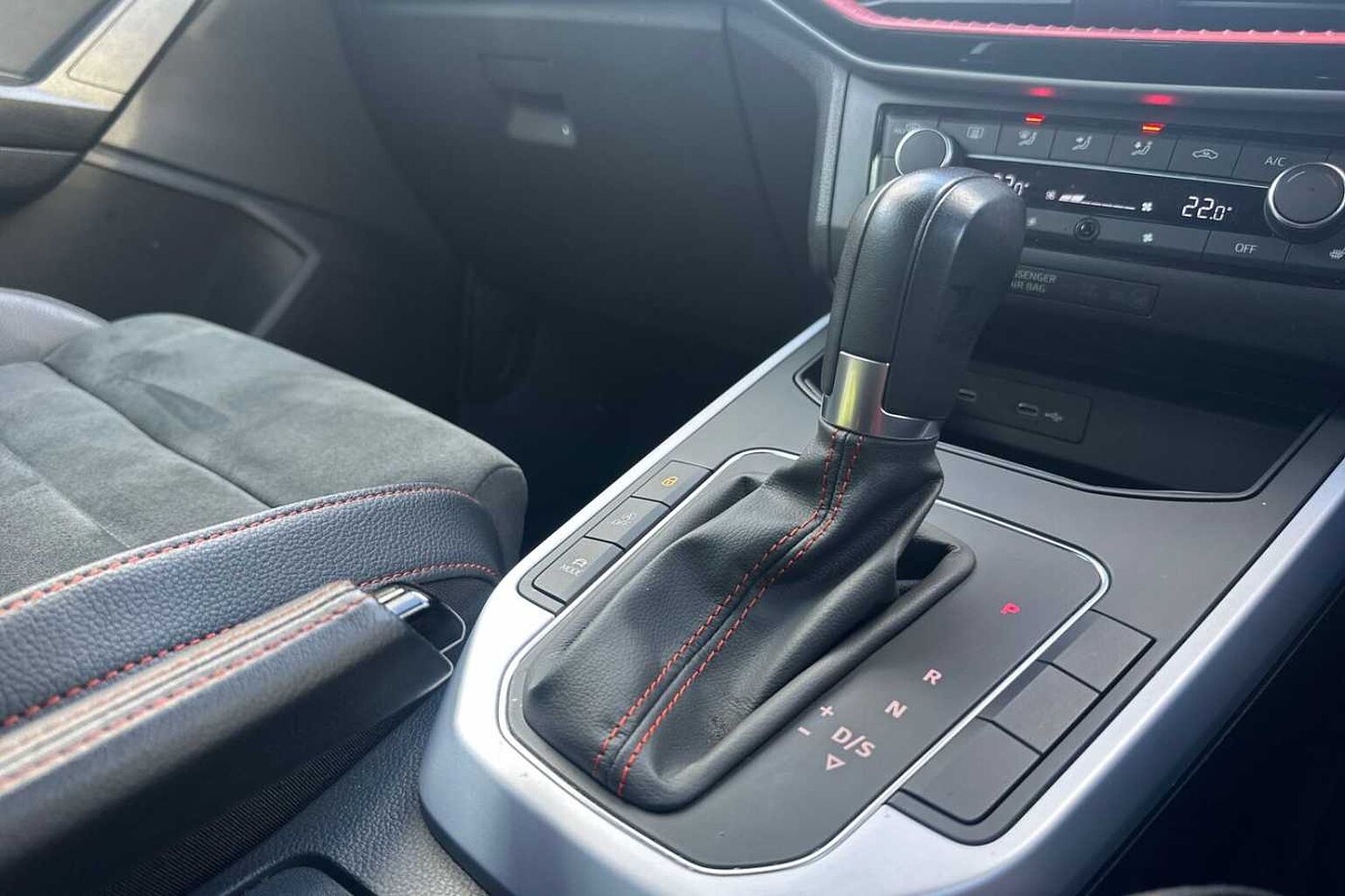 SEAT Arona 1.0 TSI FR Sport SUV 5dr Petrol DSG Euro 6 (s/s) (110 ps)